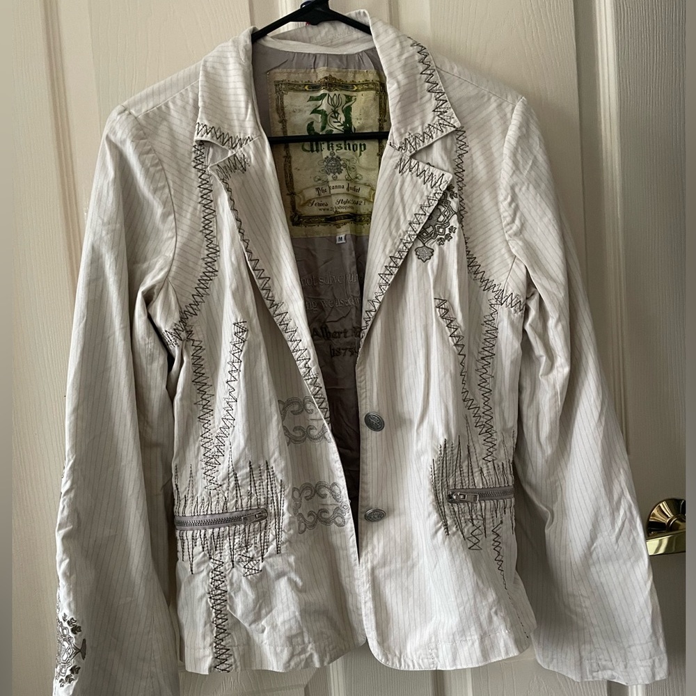 Johnny Was 3 J workshop embroidered jacket